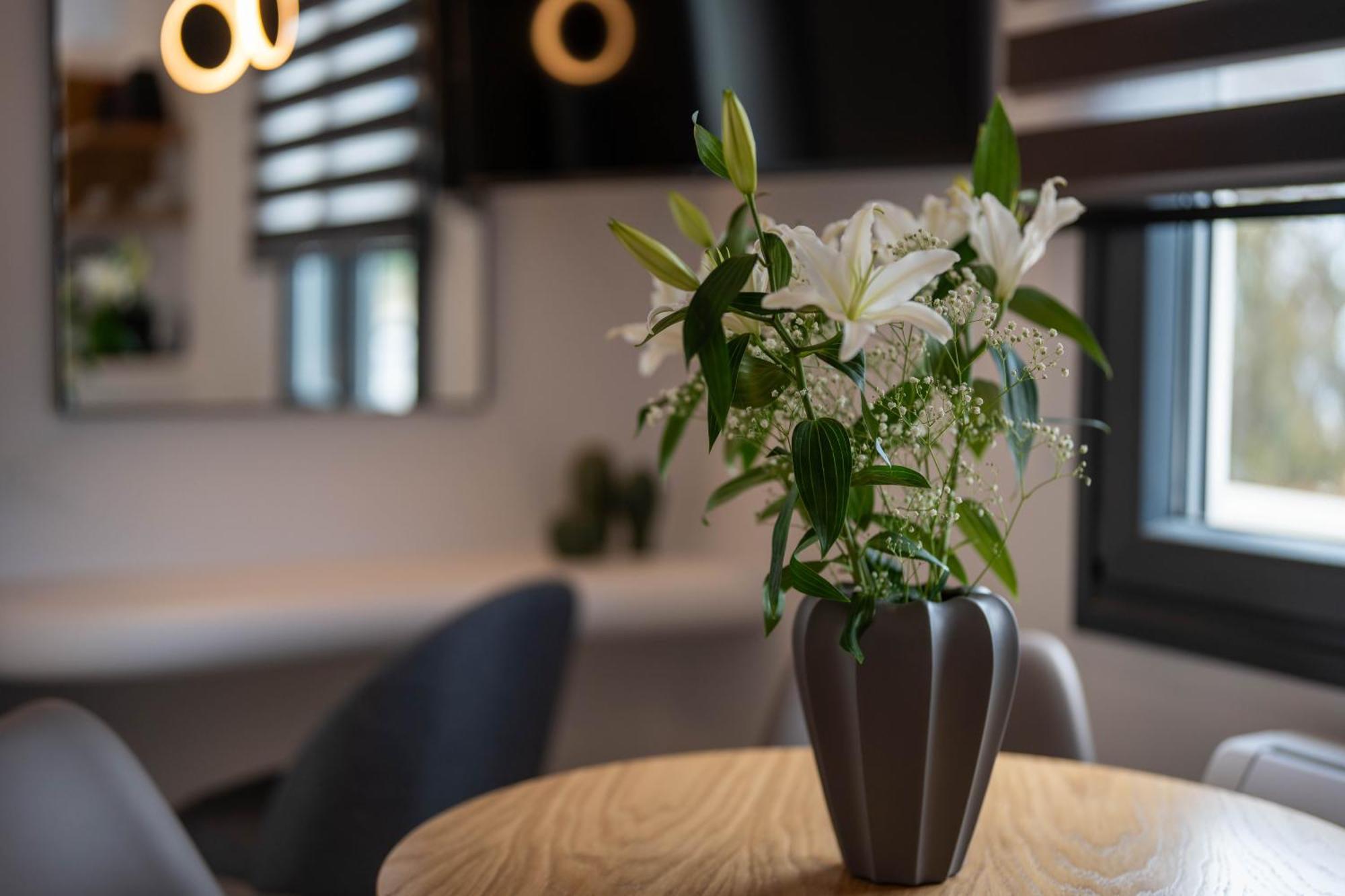 Lymarou Collection Aparthotel Megalochori  Eksteriør bilde